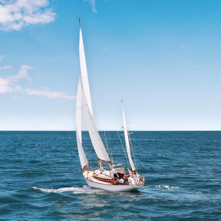 NeutralConnectionHub yacht fleet